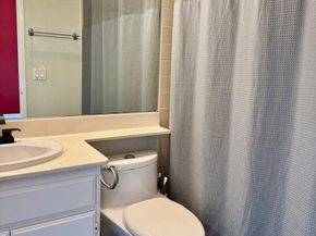 5291 Colodny Drive 5, Agoura Hills CA 91301