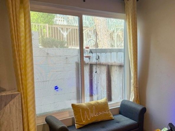 5291 Colodny Drive 5, Agoura Hills CA 91301