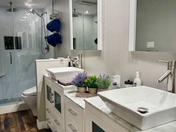 5291 Colodny Drive 5, Agoura Hills CA 91301