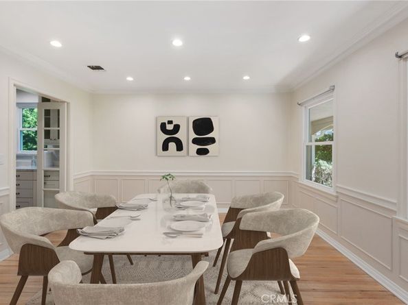 12139 Hollyglen Place, Studio City CA 91604