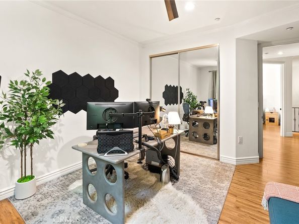 11145 Sunshine Terrace 101, Studio City CA 91604