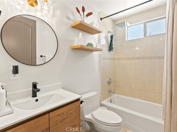 11145 Sunshine Terrace 101, Studio City CA 91604