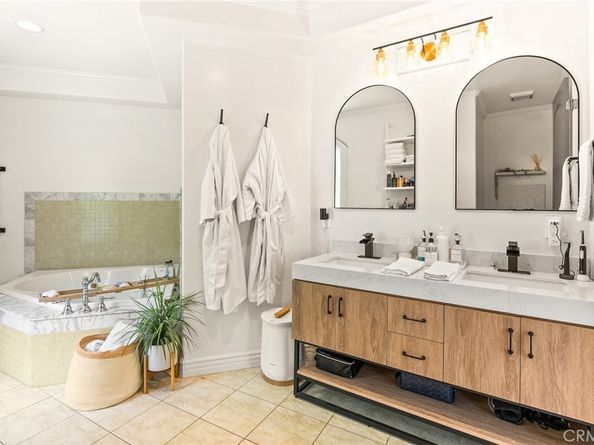 11145 Sunshine Terrace 101, Studio City CA 91604