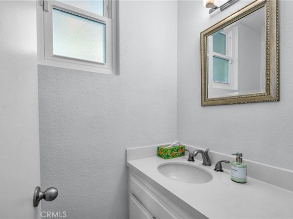 3528 Pacific Avenue, Manhattan Beach CA 90266