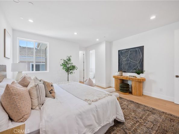 2420 Ives Lane B, Redondo Beach CA 90278