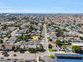 2420 Ives Lane B, Redondo Beach CA 90278
