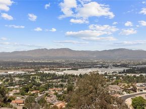 11341 Ridgegate Drive, Whittier CA 90601