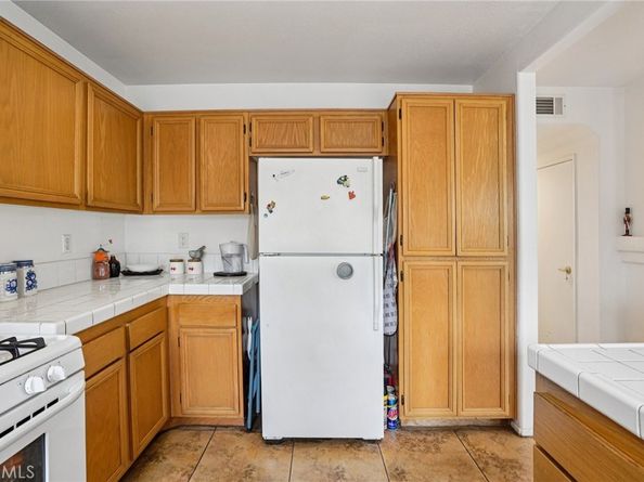 25524 Bayside Pl, Harbor City CA 90710