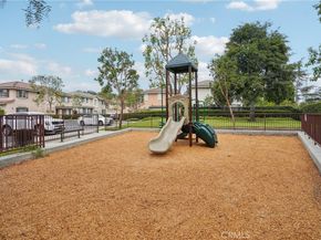 25524 Bayside Pl, Harbor City CA 90710