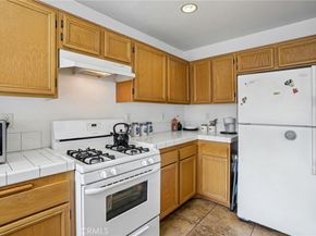 25524 Bayside Pl, Harbor City CA 90710