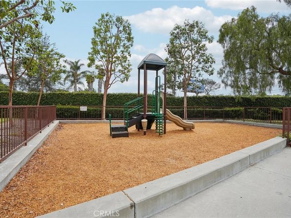 25524 Bayside Pl, Harbor City CA 90710