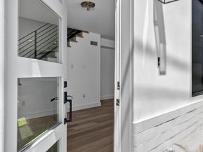 1011 S Prospect Avenue, Redondo Beach CA 90277