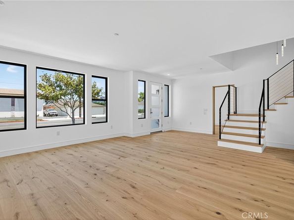 1011 S Prospect Avenue, Redondo Beach CA 90277