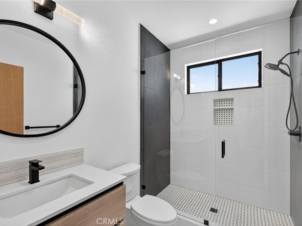 1011 S Prospect Avenue, Redondo Beach CA 90277