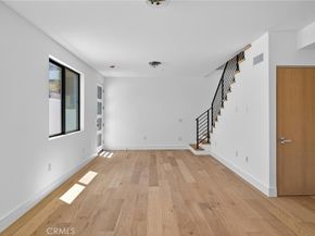 1011 S Prospect Avenue, Redondo Beach CA 90277