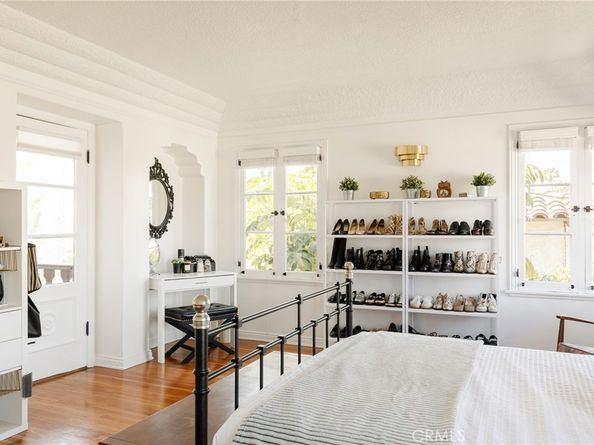 7 37th Place, Long Beach CA 90803