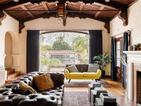 7 37th Place, Long Beach CA 90803