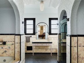 7 37th Place, Long Beach CA 90803