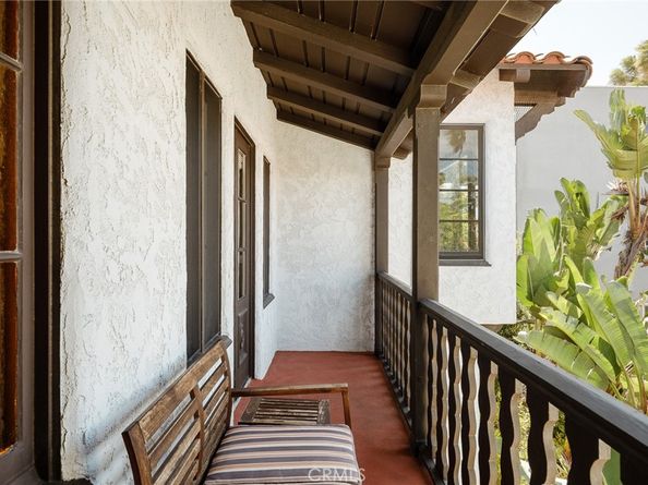 7 37th Place, Long Beach CA 90803