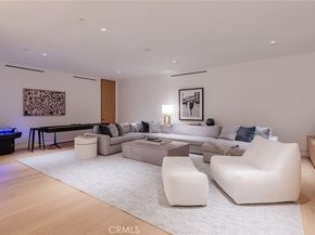 100 N Dianthus Street, Manhattan Beach CA 90266