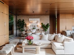 100 N Dianthus Street, Manhattan Beach CA 90266