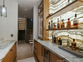 100 N Dianthus Street, Manhattan Beach CA 90266