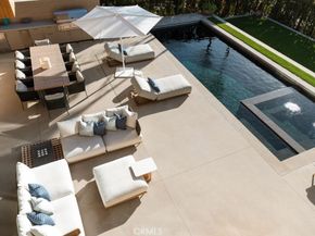 100 N Dianthus Street, Manhattan Beach CA 90266