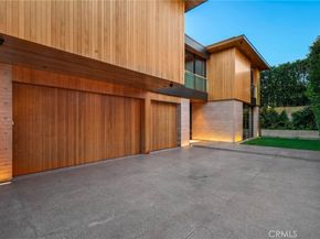 100 N Dianthus Street, Manhattan Beach CA 90266