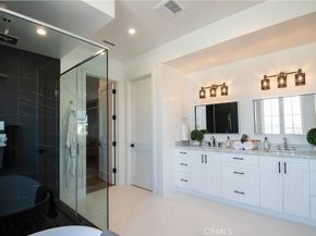 724 13th Street, Manhattan Beach CA 90266