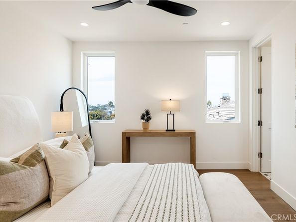711 N Dianthus Street, Manhattan Beach CA 90266