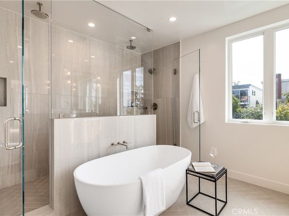 711 N Dianthus Street, Manhattan Beach CA 90266
