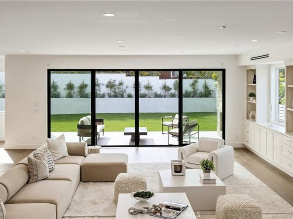 711 N Dianthus Street, Manhattan Beach CA 90266