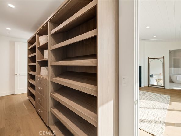 711 N Dianthus Street, Manhattan Beach CA 90266