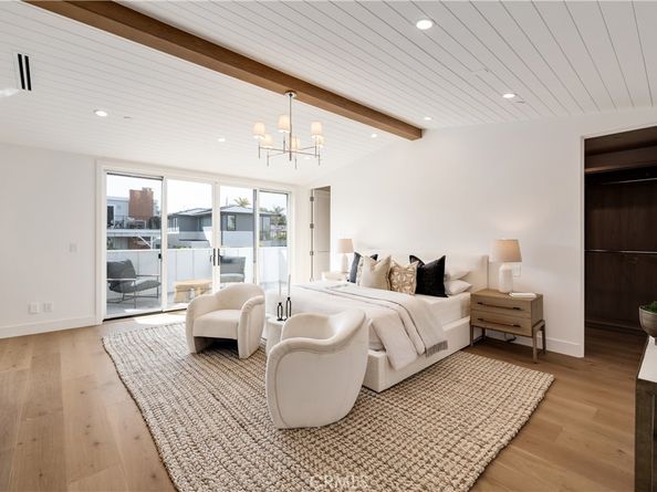 711 N Dianthus Street, Manhattan Beach CA 90266