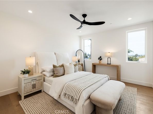 711 N Dianthus Street, Manhattan Beach CA 90266