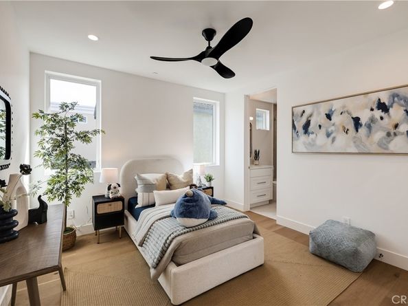711 N Dianthus Street, Manhattan Beach CA 90266