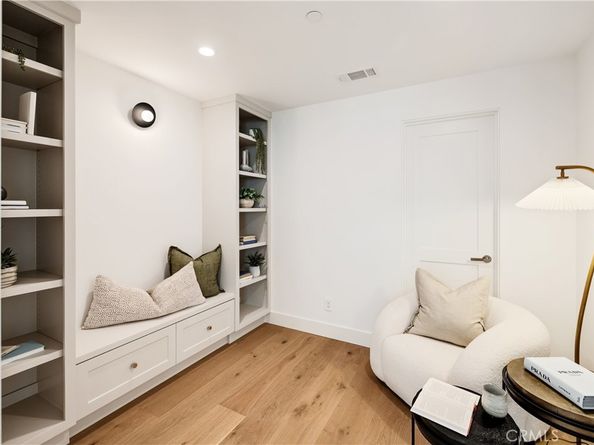 711 N Dianthus Street, Manhattan Beach CA 90266