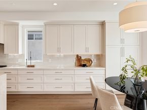 711 N Dianthus Street, Manhattan Beach CA 90266