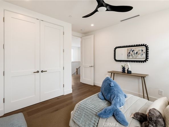 711 N Dianthus Street, Manhattan Beach CA 90266