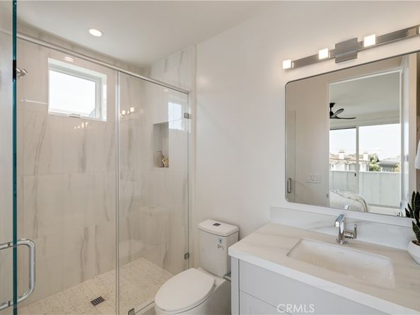 711 N Dianthus Street, Manhattan Beach CA 90266