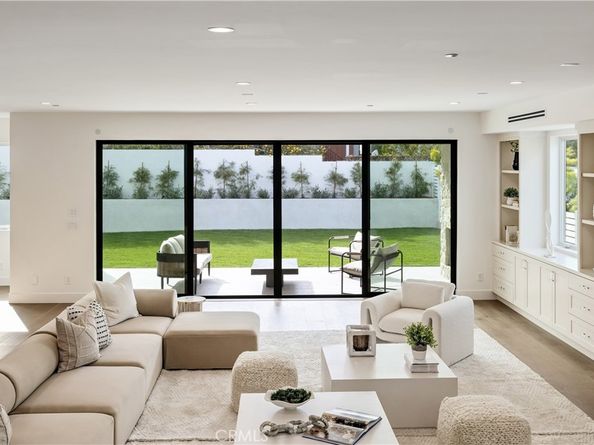 711 N Dianthus Street, Manhattan Beach CA 90266