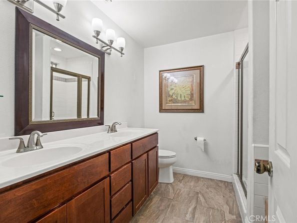 5048 W 121st Street, Hawthorne CA 90250