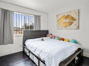 5048 W 121st Street, Hawthorne CA 90250