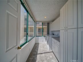 201 Calle Miramar 16, Redondo Beach CA 90277