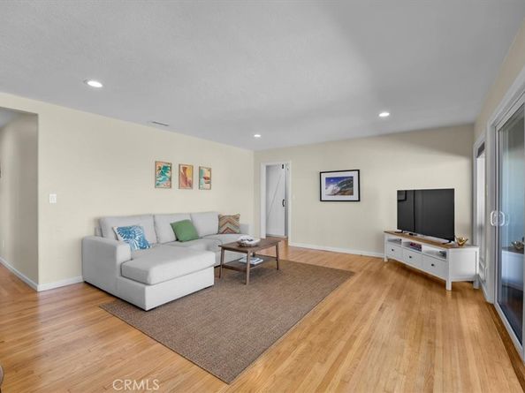 2407 Ripley Avenue, Redondo Beach CA 90278