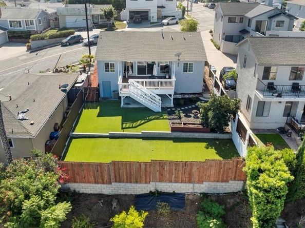 2407 Ripley Avenue, Redondo Beach CA 90278