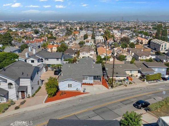 2407 Ripley Avenue, Redondo Beach CA 90278