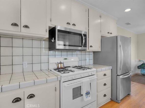 2407 Ripley Avenue, Redondo Beach CA 90278