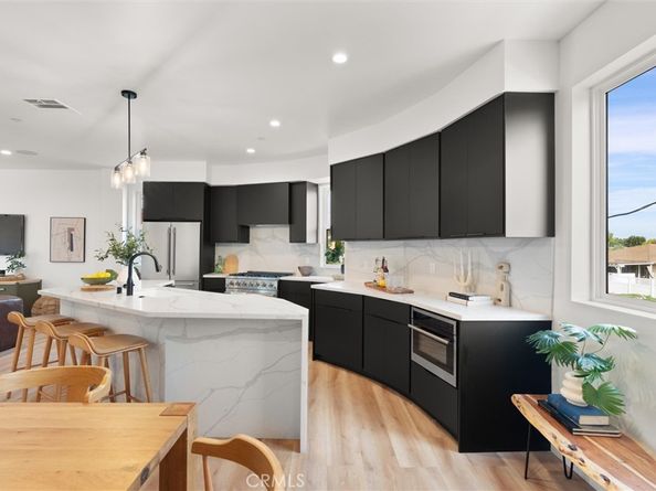 6059 N Tujunga Avenue, North Hollywood CA 91606