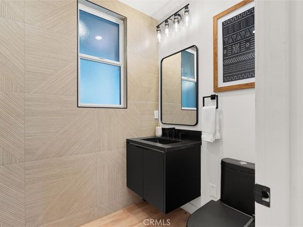 6059 N Tujunga Avenue, North Hollywood CA 91606